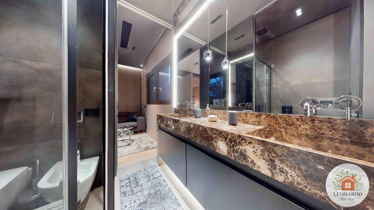 5 Stars * - Luxury House Apartment