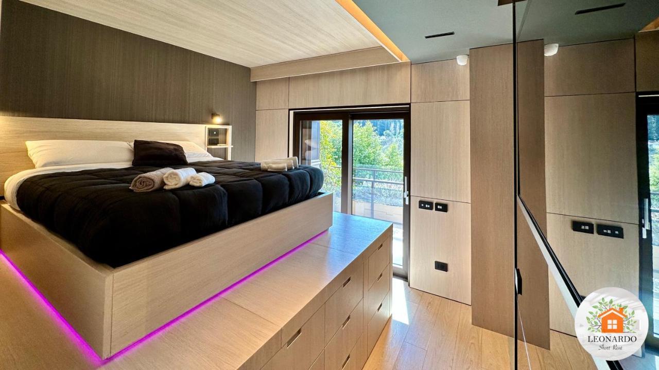 5 Stars * - Luxury House Apartment *
